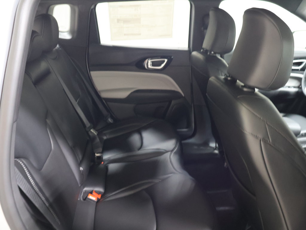 New 2026 Jeep Compass Limited AWD/4WD image 16