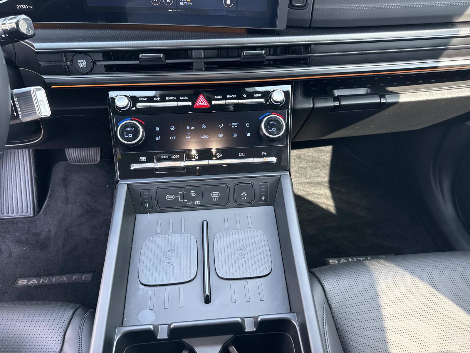 Used 2024 Hyundai Santa Fe Calligraphy image 27
