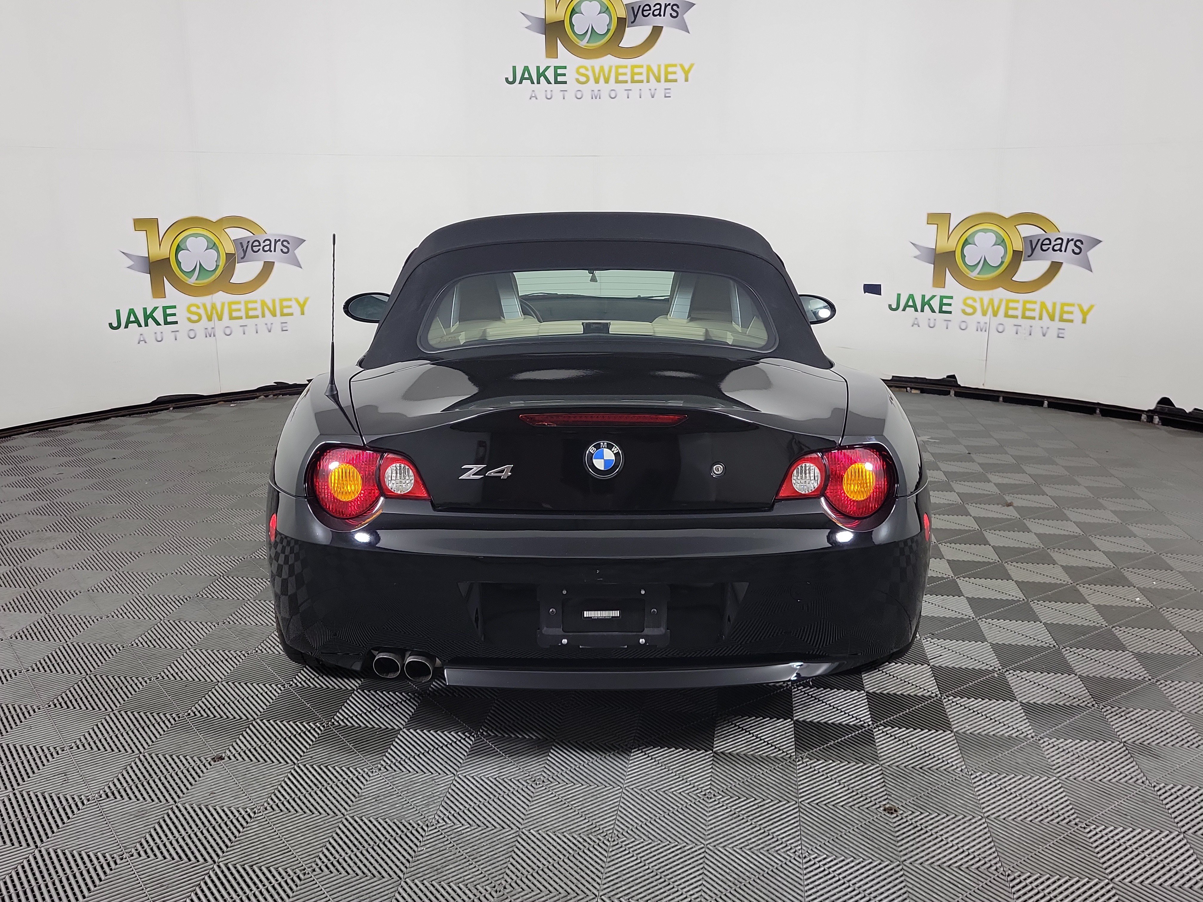 Used 2003 BMW Z4 3.0i RWD image 3