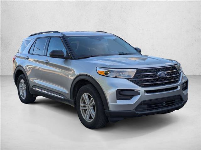 Certified 2023 Ford Explorer XLT AWD/4WD image 3