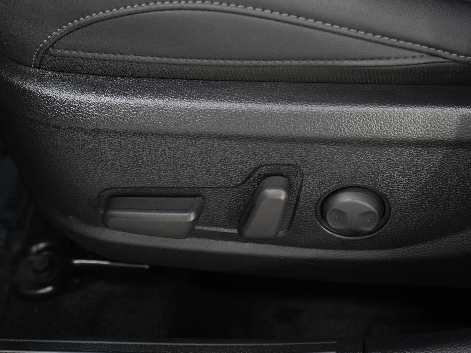 Used 2025 Kia Seltos EX w/ EX Sunroof Package AWD/4WD image 23