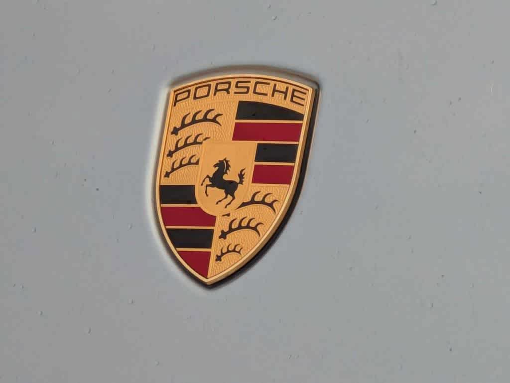 Used 2021 Porsche Macan GTS AWD/4WD image 12