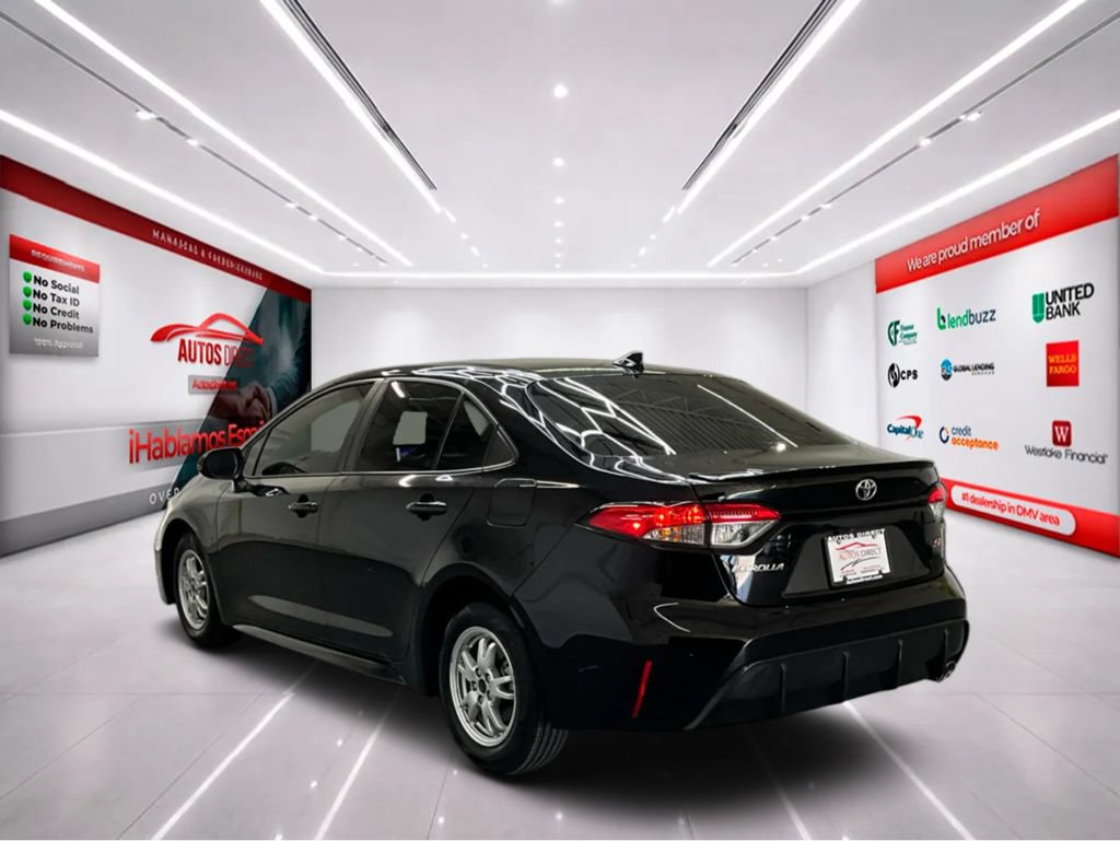Used 2023 Toyota Corolla SE FWD image 5