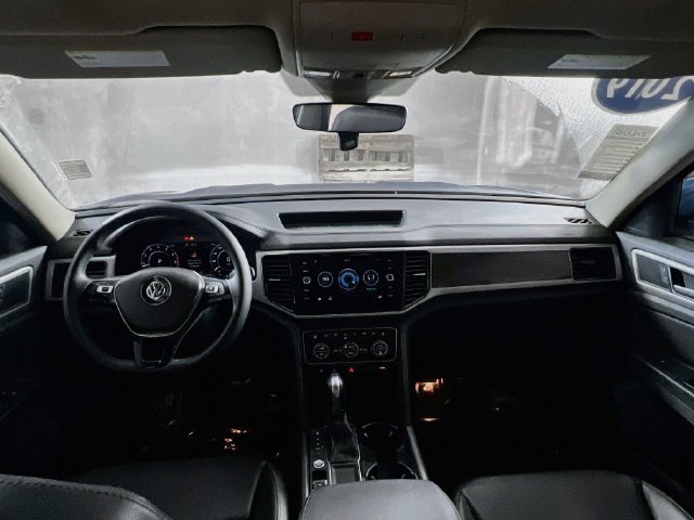 Used 2019 Volkswagen Atlas SEL FWD image 28