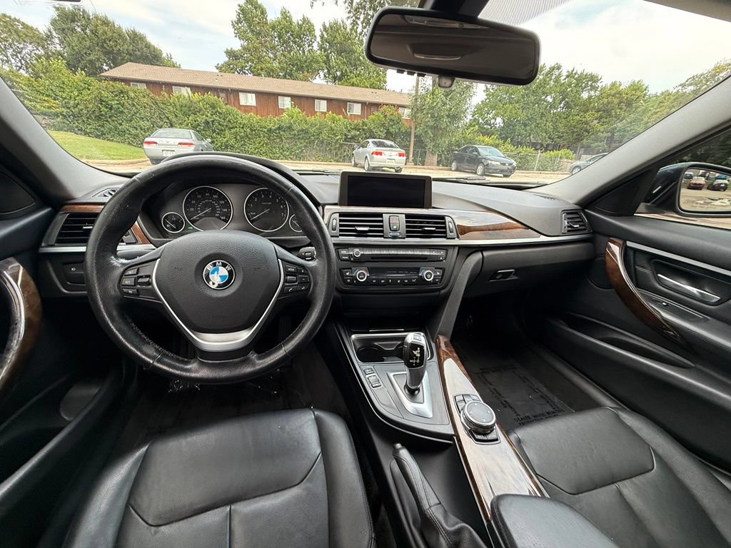 Used 2015 BMW 328i xDrive Sedan AWD/4WD image 15