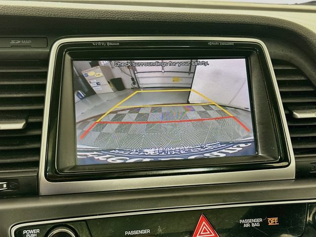 Used 2019 Hyundai Sonata Limited w/ Ultimate Package 04 FWD image 18
