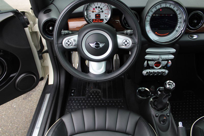 Used 2007 MINI Cooper S image 2