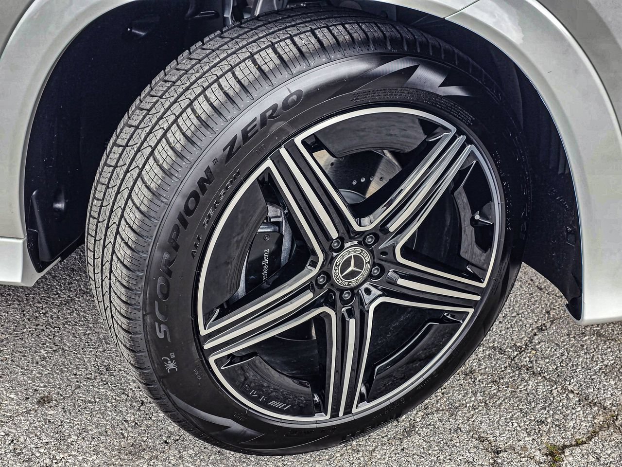New 2026 Mercedes-Benz GLE 350 4MATIC image 10