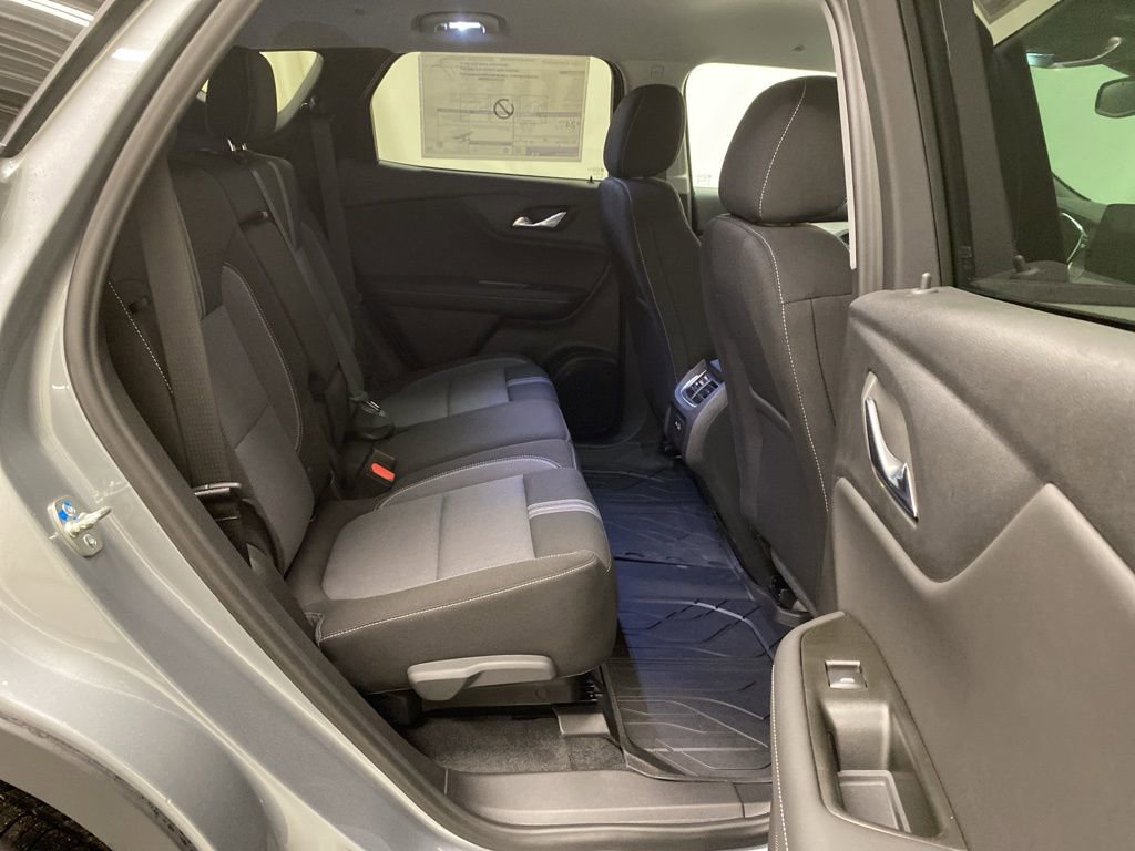 New 2026 Chevrolet Blazer LT w/ LPO, Black Sport Package image 17