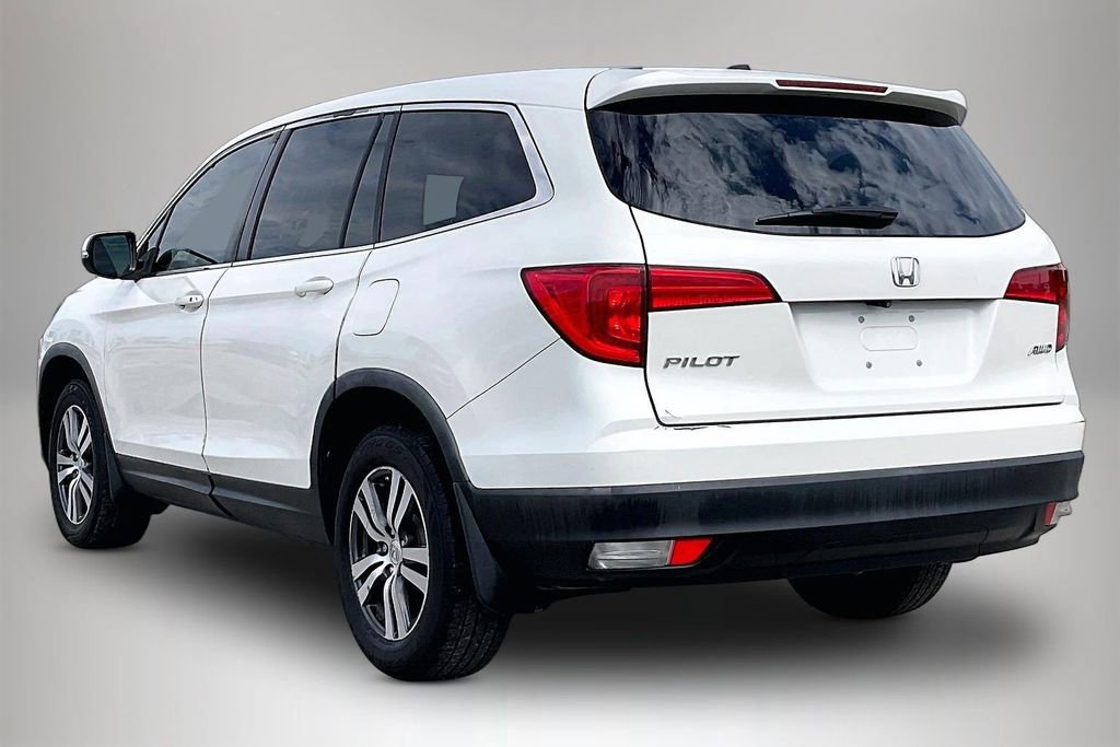 Used 2017 Honda Pilot EX-L image 4