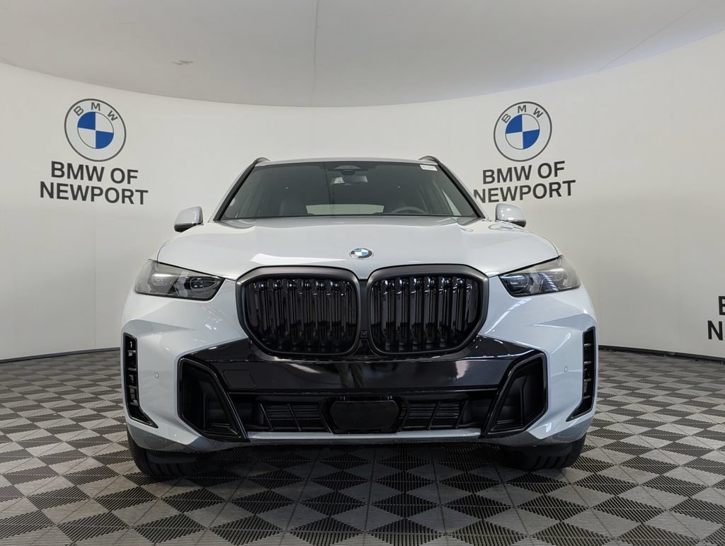 New 2026 BMW X5 xDrive40i w/ M Sport Package AWD/4WD image 4