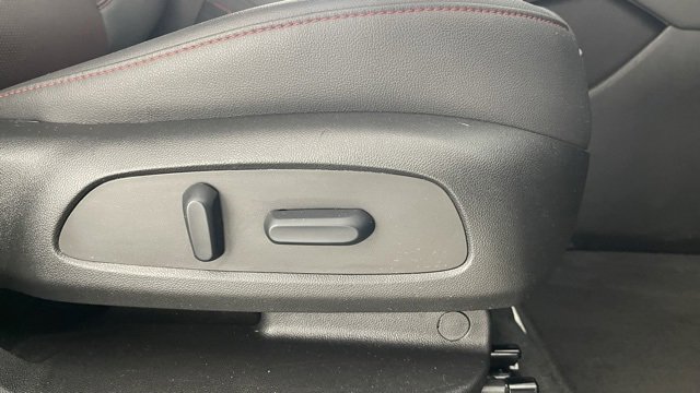 Used 2025 Chevrolet Blazer RS image 49