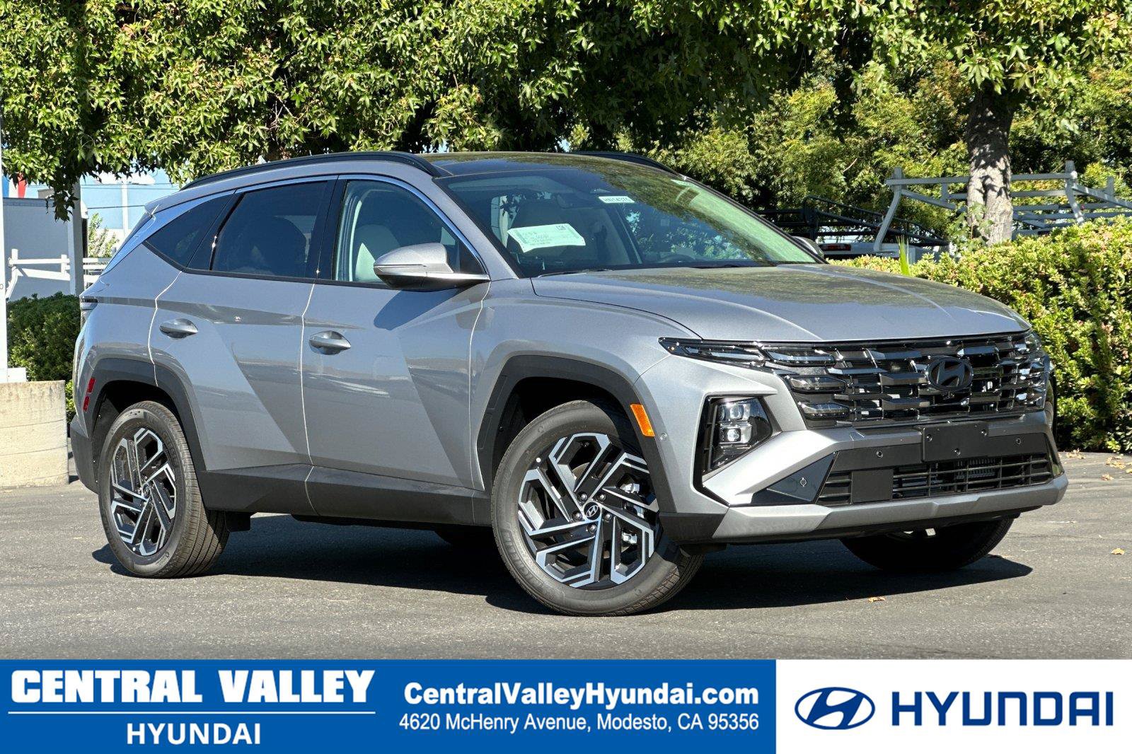 New 2026 Hyundai Tucson Limited AWD/4WD image 1