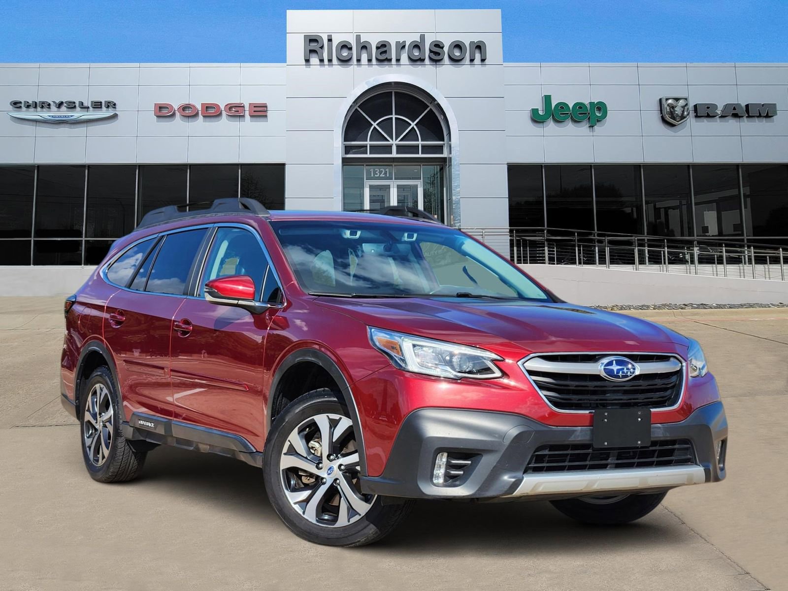 Used 2021 Subaru Outback Limited XT image 1