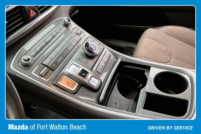 Used 2023 Hyundai Santa Fe SEL Convenience image 15