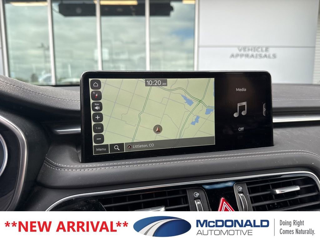 Used 2023 Genesis G70 2.0T AWD/4WD image 8
