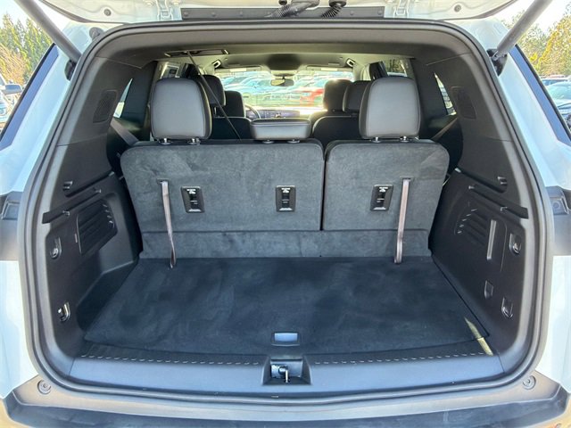 Used 2025 Buick Enclave Preferred image 18