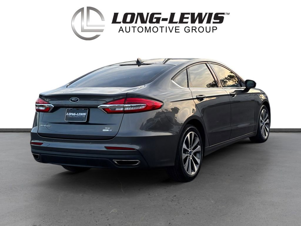 Used 2020 Ford Fusion SE image 7