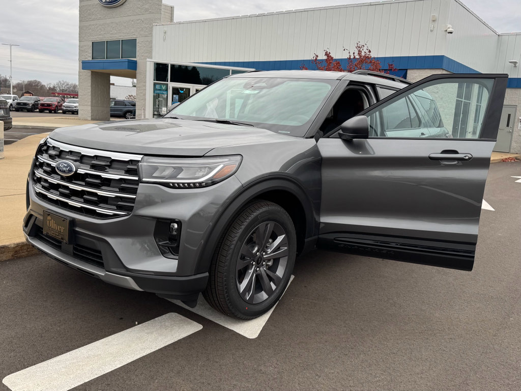 New 2026 Ford Explorer Active w/ Active Comfort Package image 31