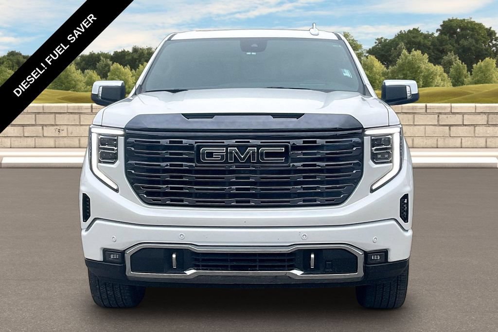 Used 2024 GMC Sierra 1500 Denali Ultimate AWD/4WD image 3