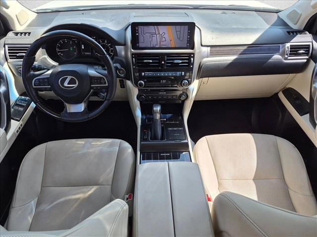 Used 2022 Lexus GX 460 Premium w/ Accessory Package AWD/4WD image 18