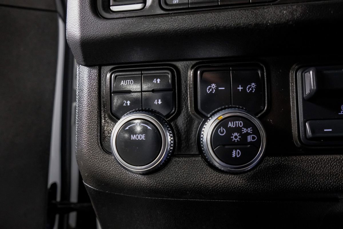 Used 2022 GMC Yukon SLE w/ Max Trailering Package image 24