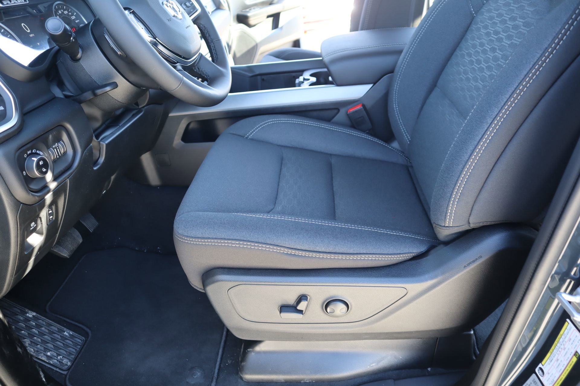 New 2026 RAM 1500 Lone Star image 12