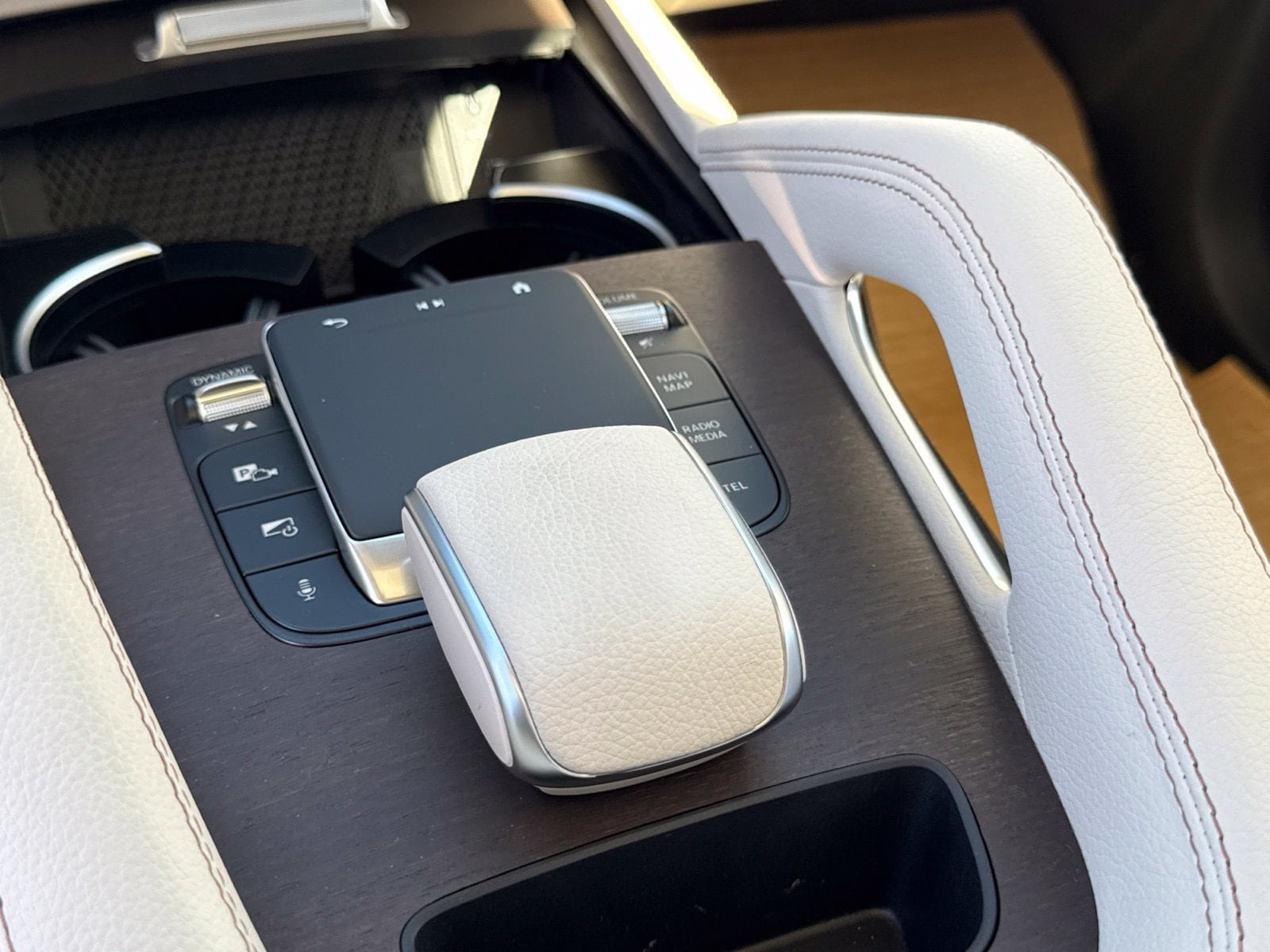 New 2027 Mercedes-Benz GLE 450 4MATIC image 25