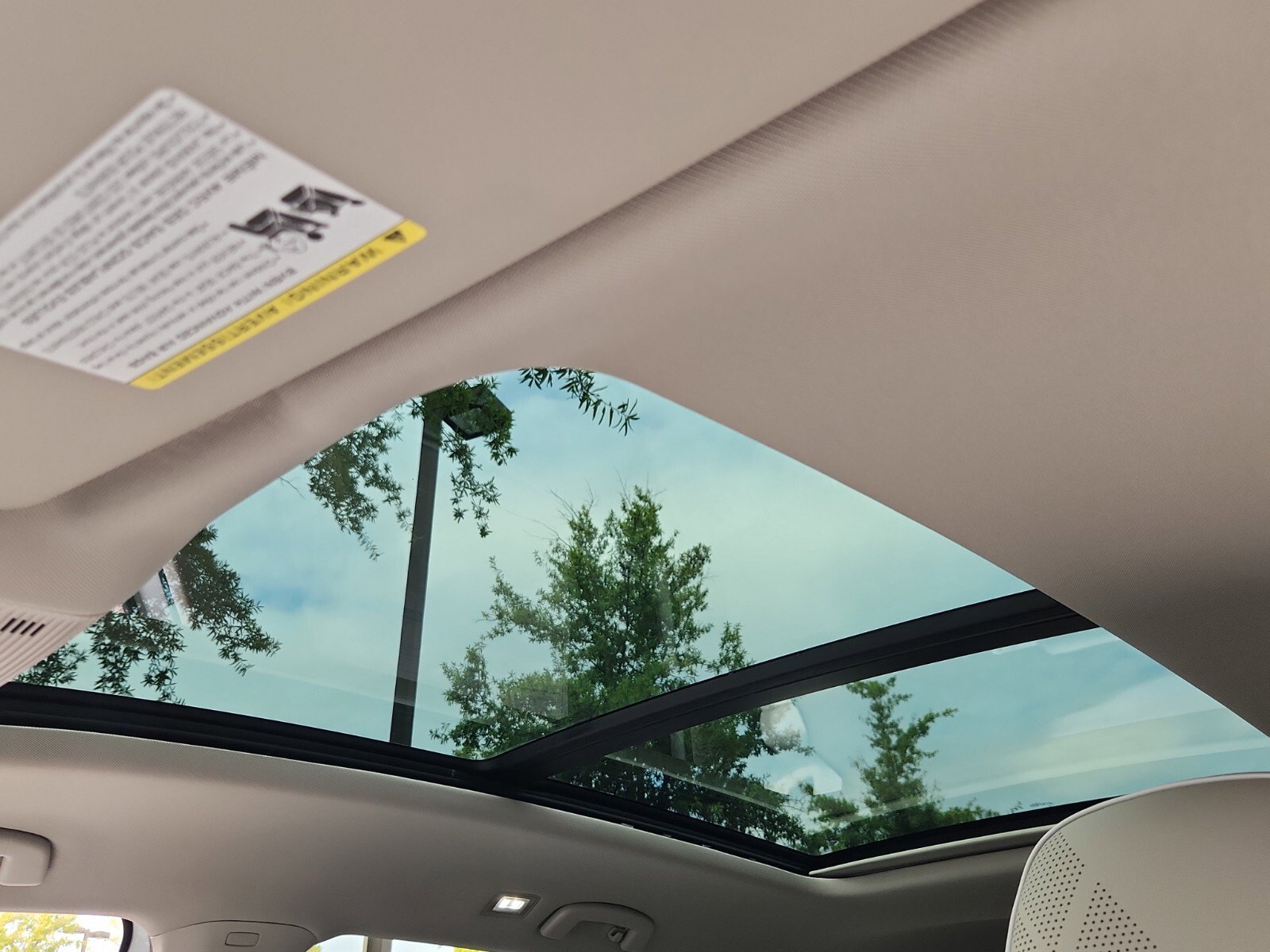 New 2026 Volkswagen Atlas SEL Premium R-Line image 12