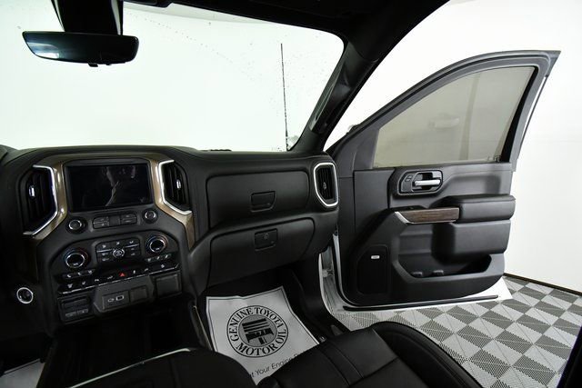 Used 2022 Chevrolet Silverado 3500 High Country w/ Z71 Off-Road Package image 21