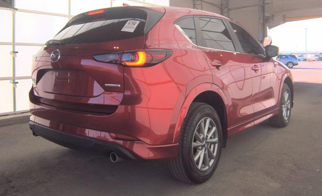 Used 2024 MAZDA CX-5 AWD 2.5 S w/ Preferred Package image 8