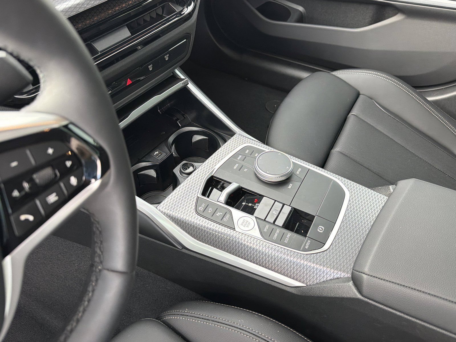 New 2025 BMW 330i Sedan w/ Convenience Package RWD image 19