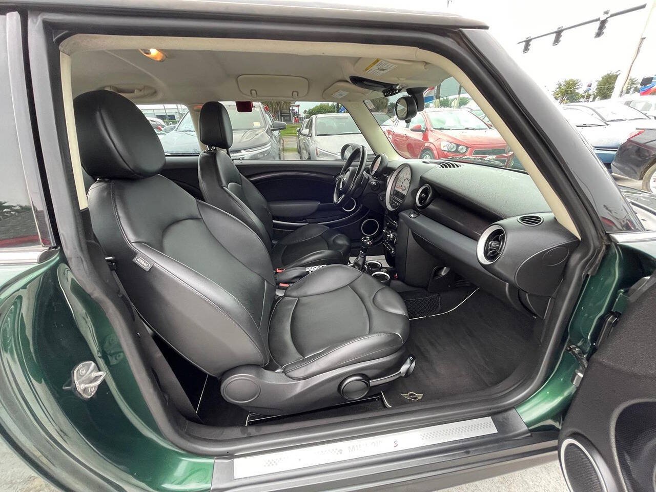 Used 2012 MINI Cooper S FWD image 11