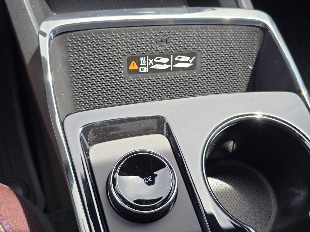 New 2026 Chevrolet Equinox RS AWD/4WD image 8