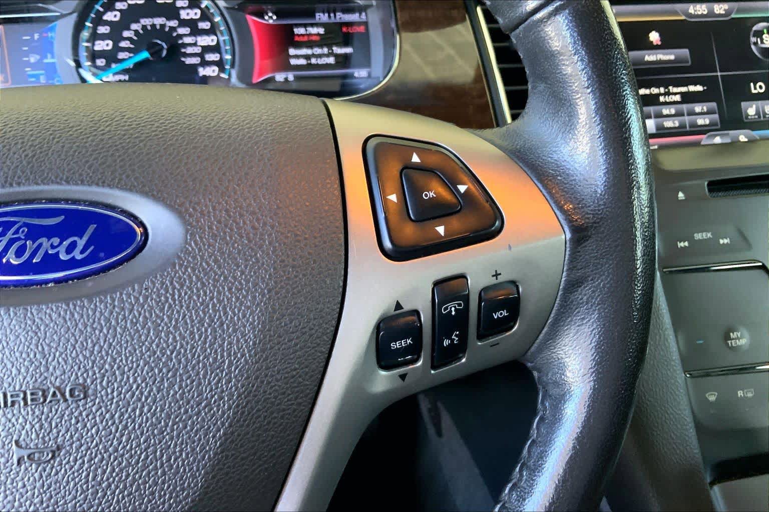 Used 2014 Ford Taurus Limited FWD image 23
