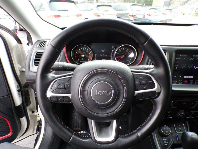 Used 2020 Jeep Compass Trailhawk AWD/4WD image 10