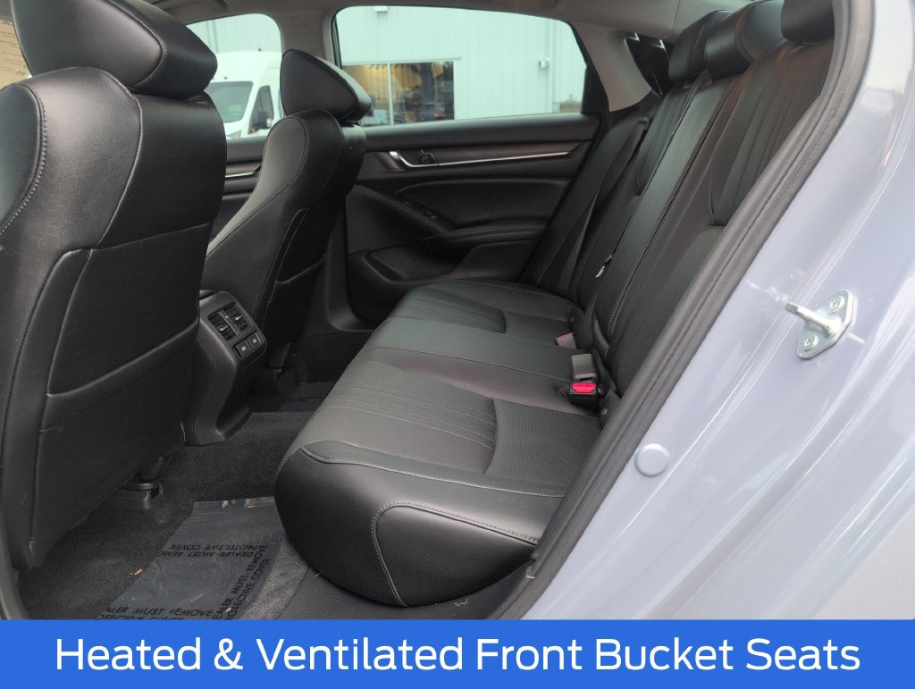 Used 2022 Honda Accord Touring image 33