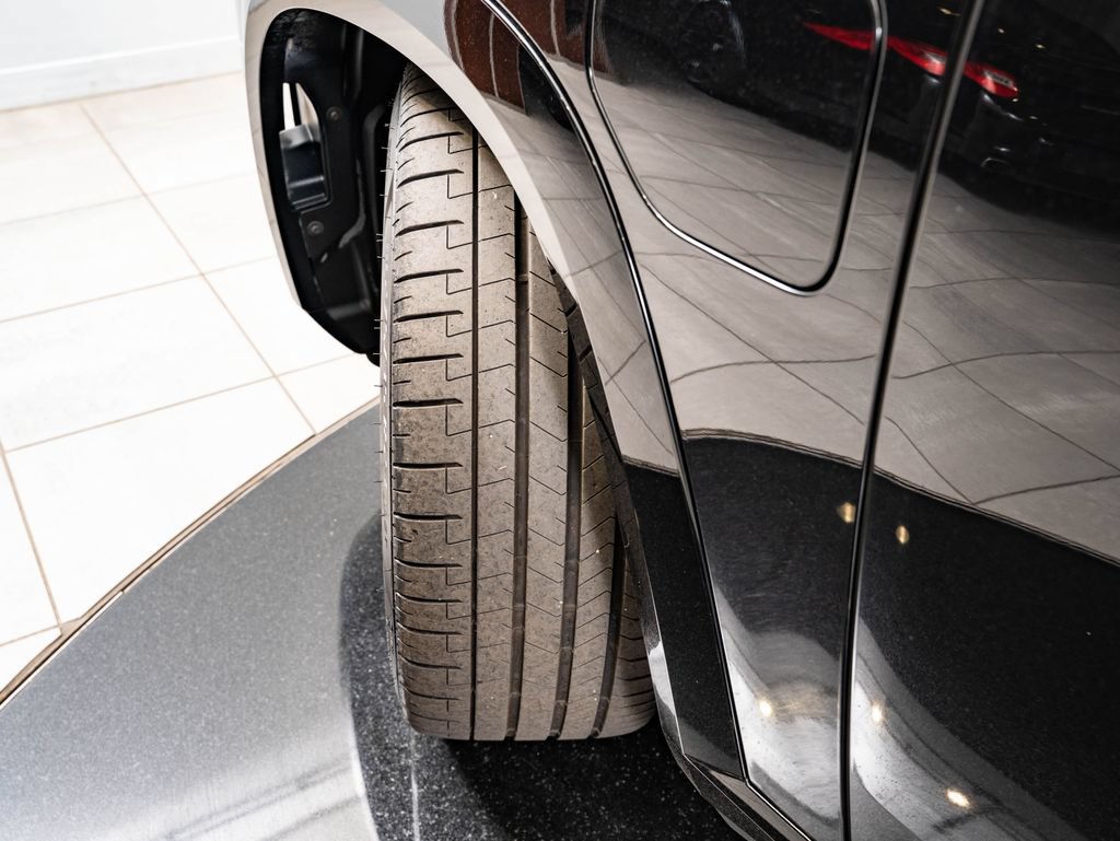 Used 2024 BMW XM AWD/4WD image 48