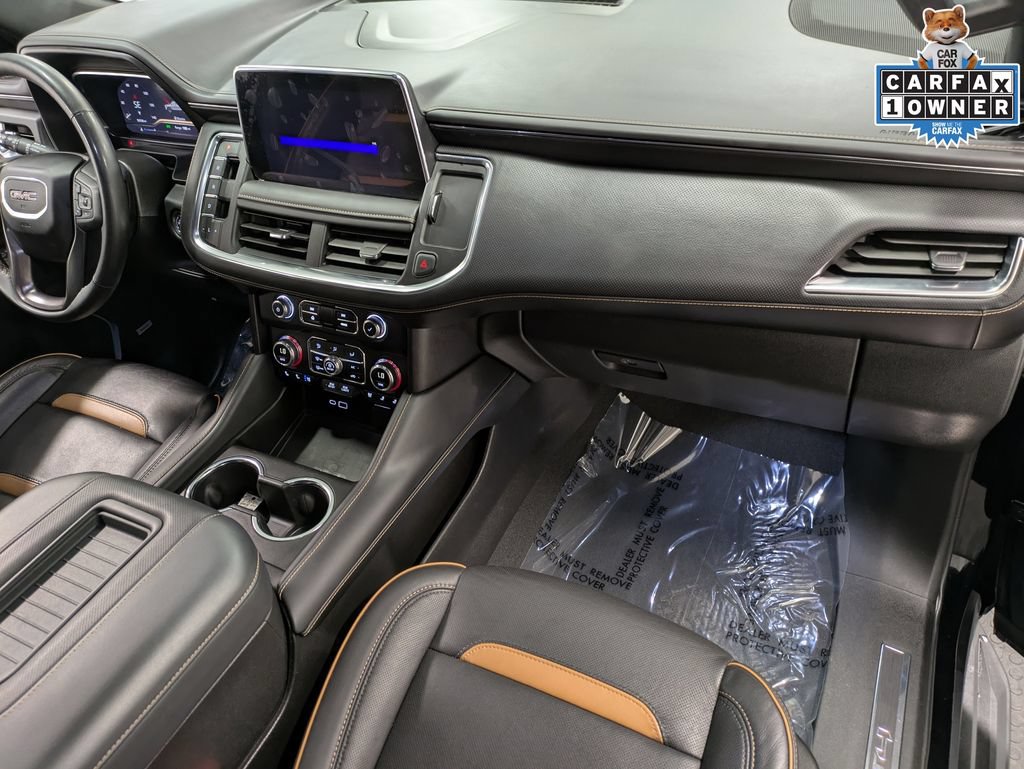 Used 2024 GMC Yukon AT4 w/ Technology Package AWD/4WD image 30