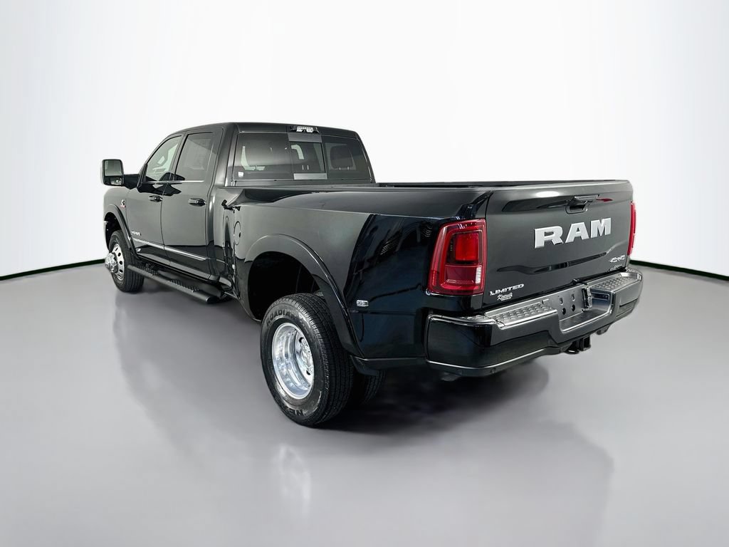 Used 2026 RAM 3500 Limited w/ Towing Technology Group AWD/4WD image 5