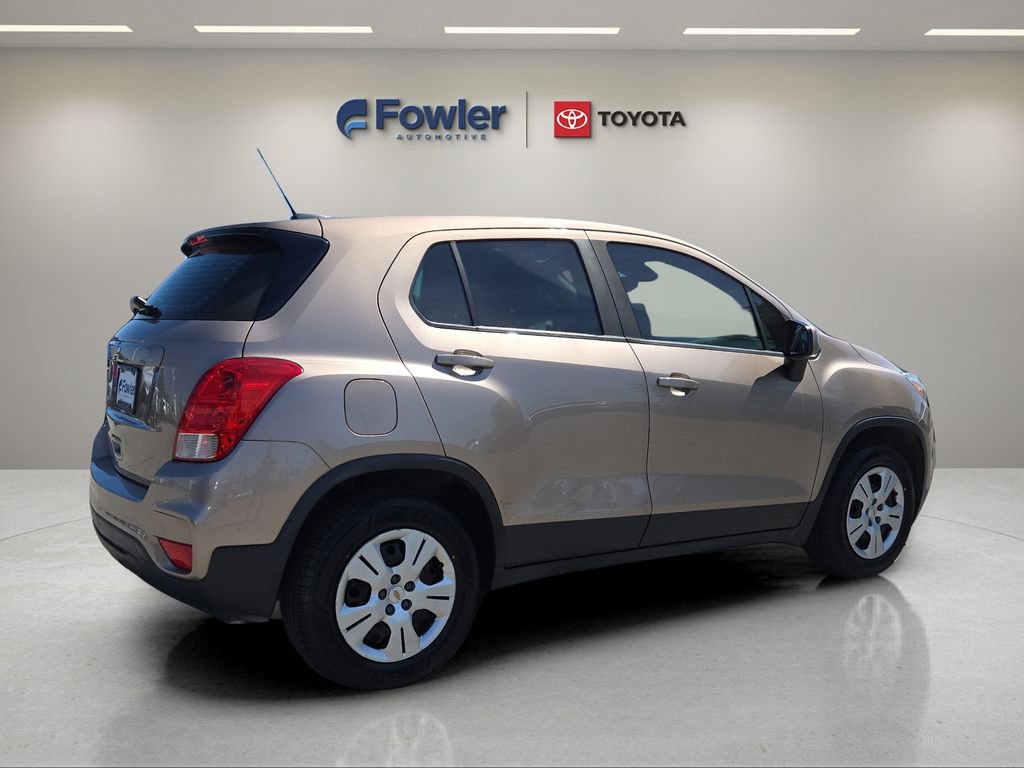Used 2019 Chevrolet Trax LS FWD image 7