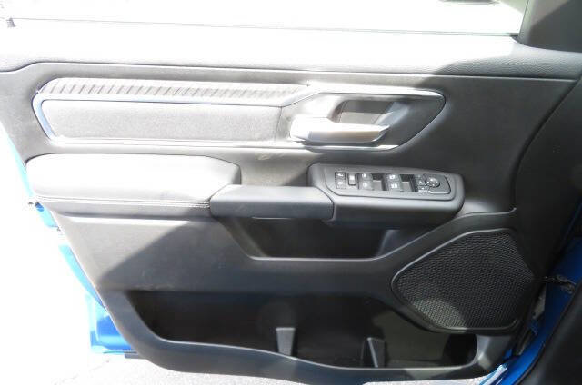 New 2026 RAM 1500 Big Horn AWD/4WD image 16