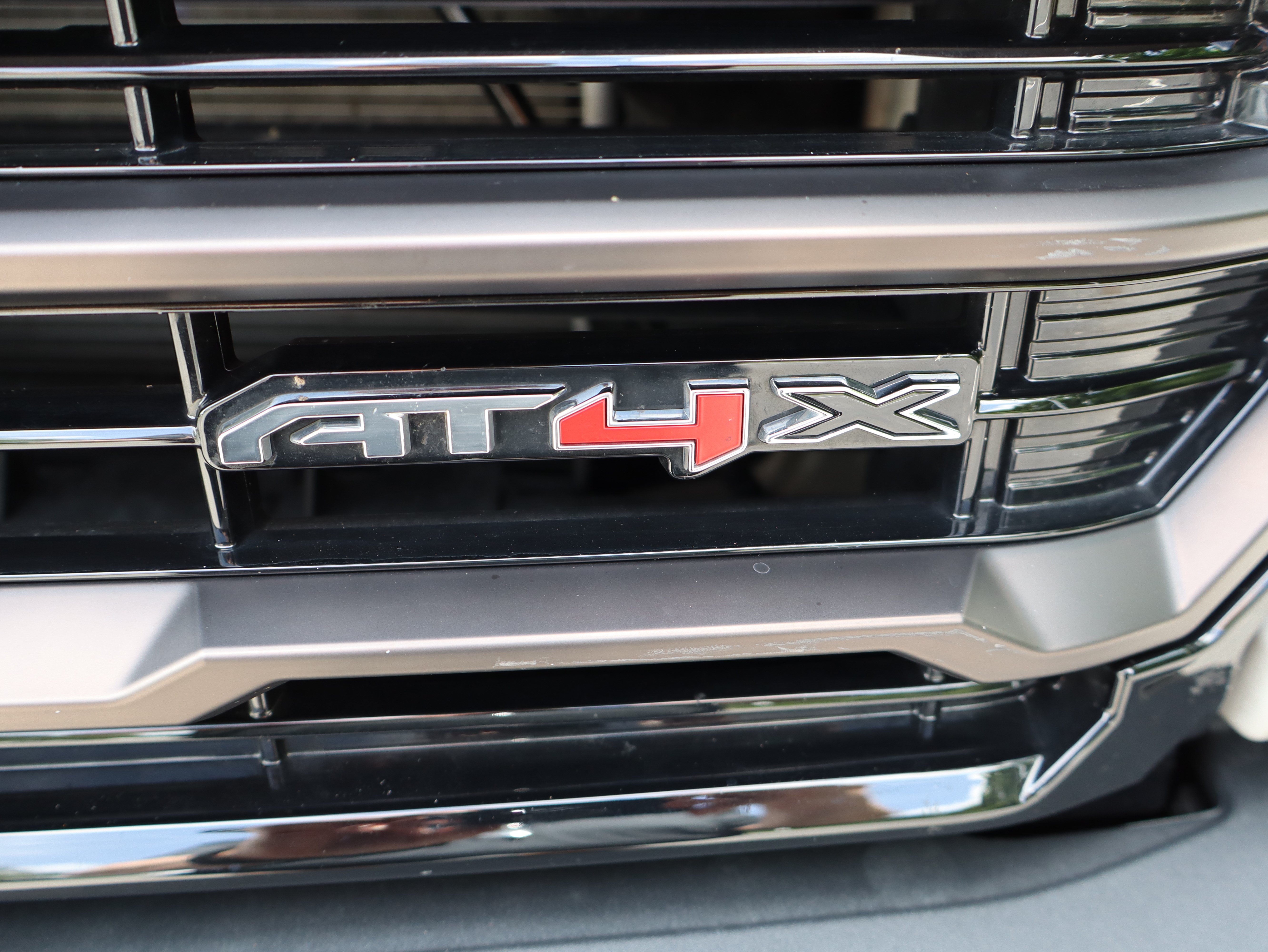 Used 2026 GMC Sierra 1500 AT4X AWD/4WD image 18