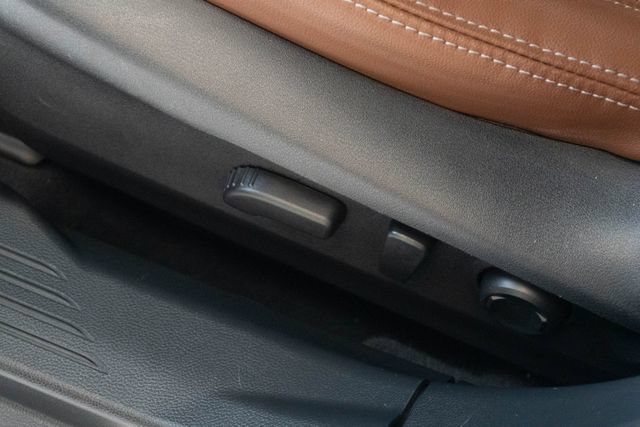 Used 2022 Subaru Outback Touring AWD/4WD image 16