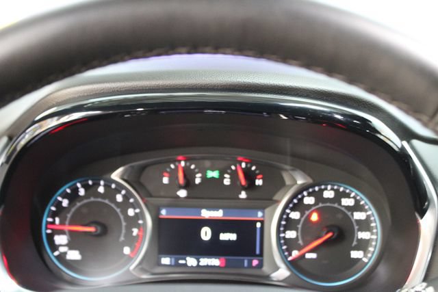 Used 2023 Chevrolet Traverse LT FWD image 18