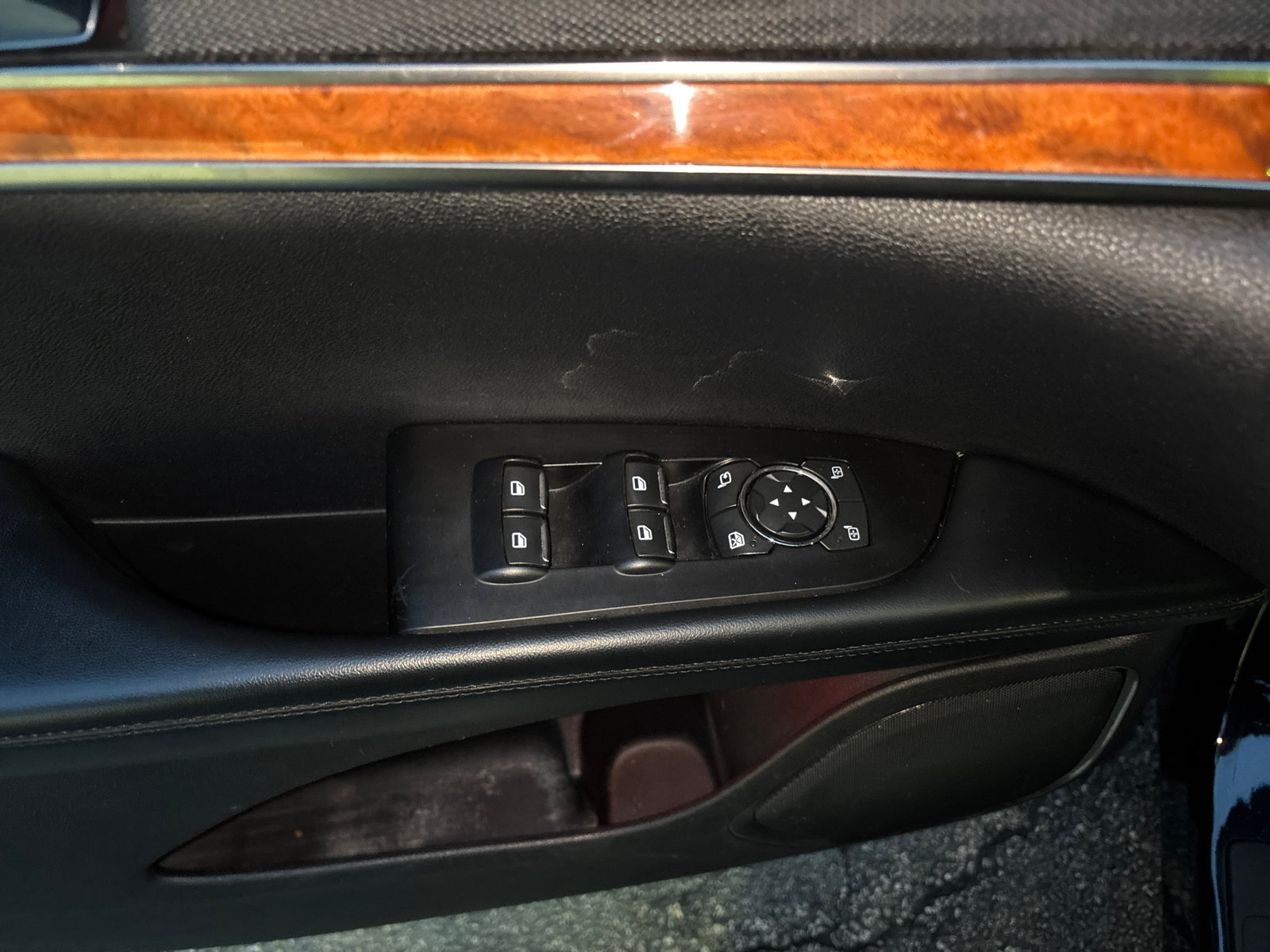 Used 2020 Lincoln Nautilus Reserve w/ Cargo Utility Package image 13