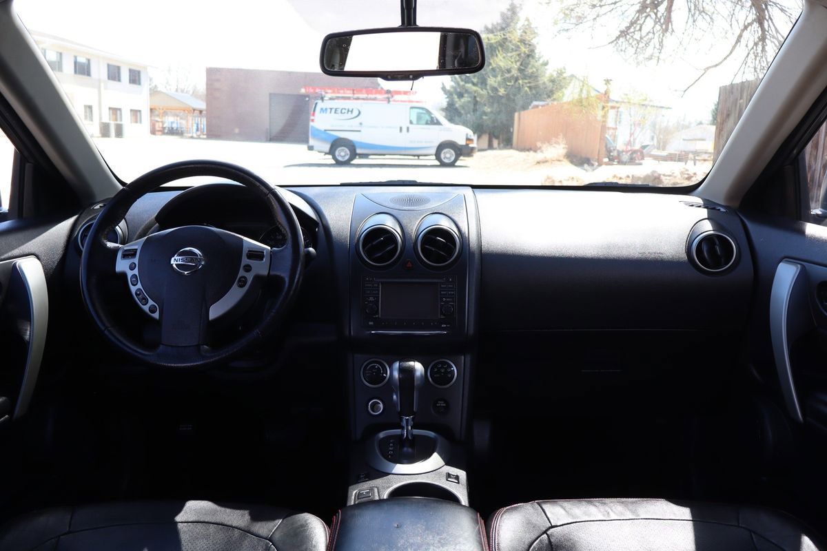 Used 2013 Nissan Rogue SL image 16