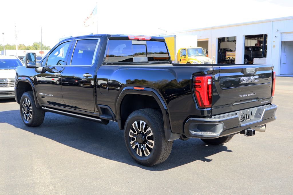 Used 2024 GMC Sierra 2500 Denali Ultimate image 6
