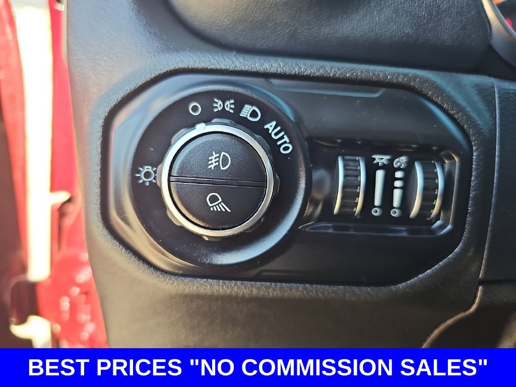 Used 2021 Jeep Gladiator Overland AWD/4WD image 25
