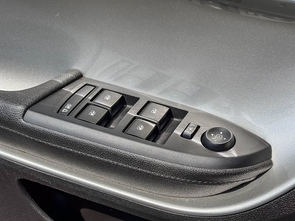 Used 2014 Chevrolet Volt FWD image 43